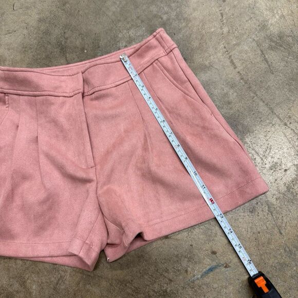 NWT Ryegrass salmon pink suede pleated trouser shorts - Picture 3 of 7